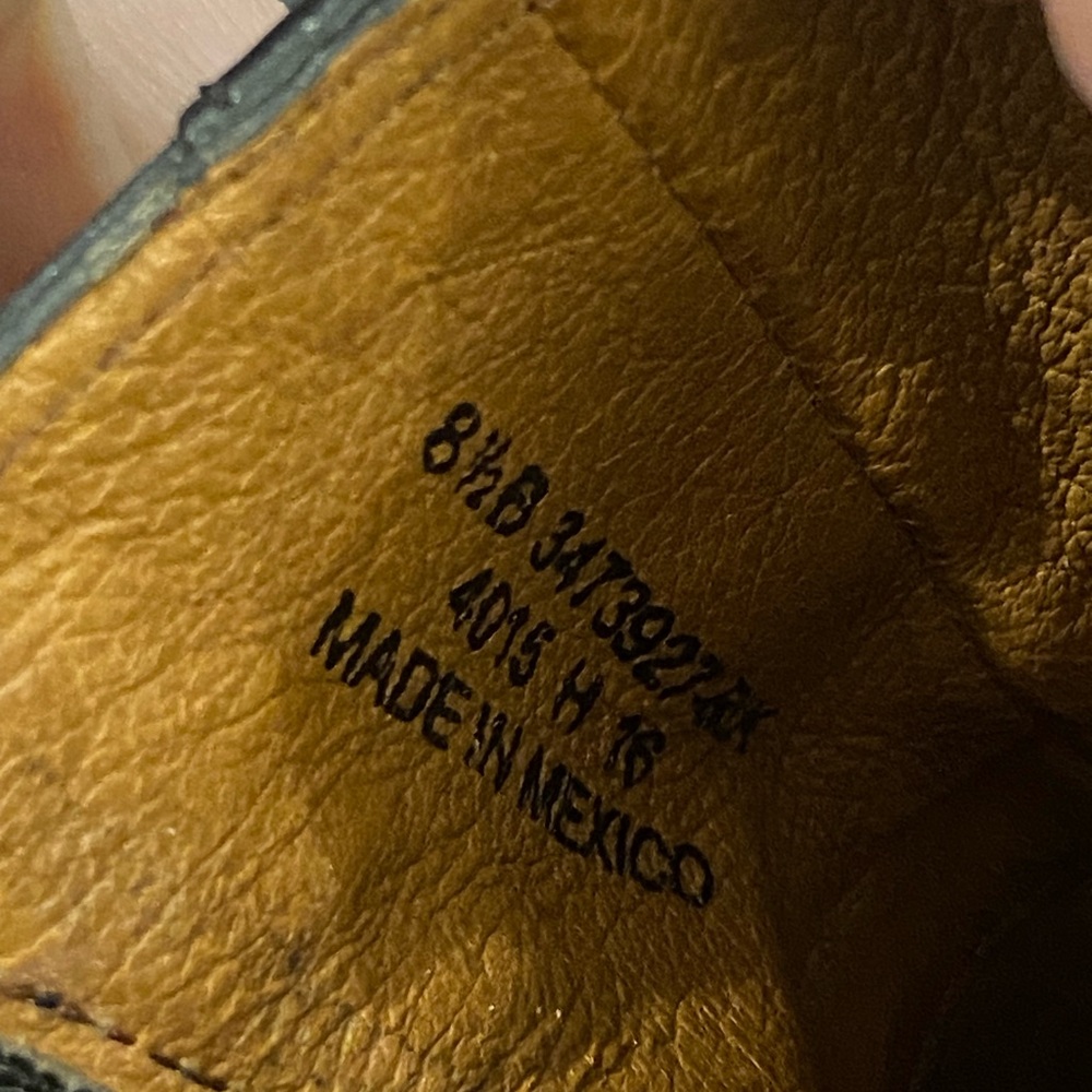 Frye Leather Chelsea Booties - Blk 8.5 - Picture 4 of 7